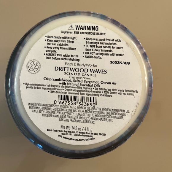 New! Bath & Body Works Driftwood Waves 3 wick candle - Picture 3 of 4